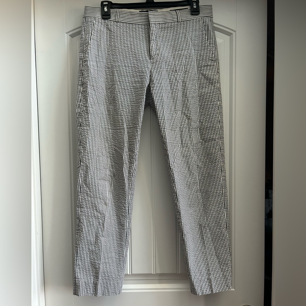 BANANA REPUBLIC ~ Seersucker Pants